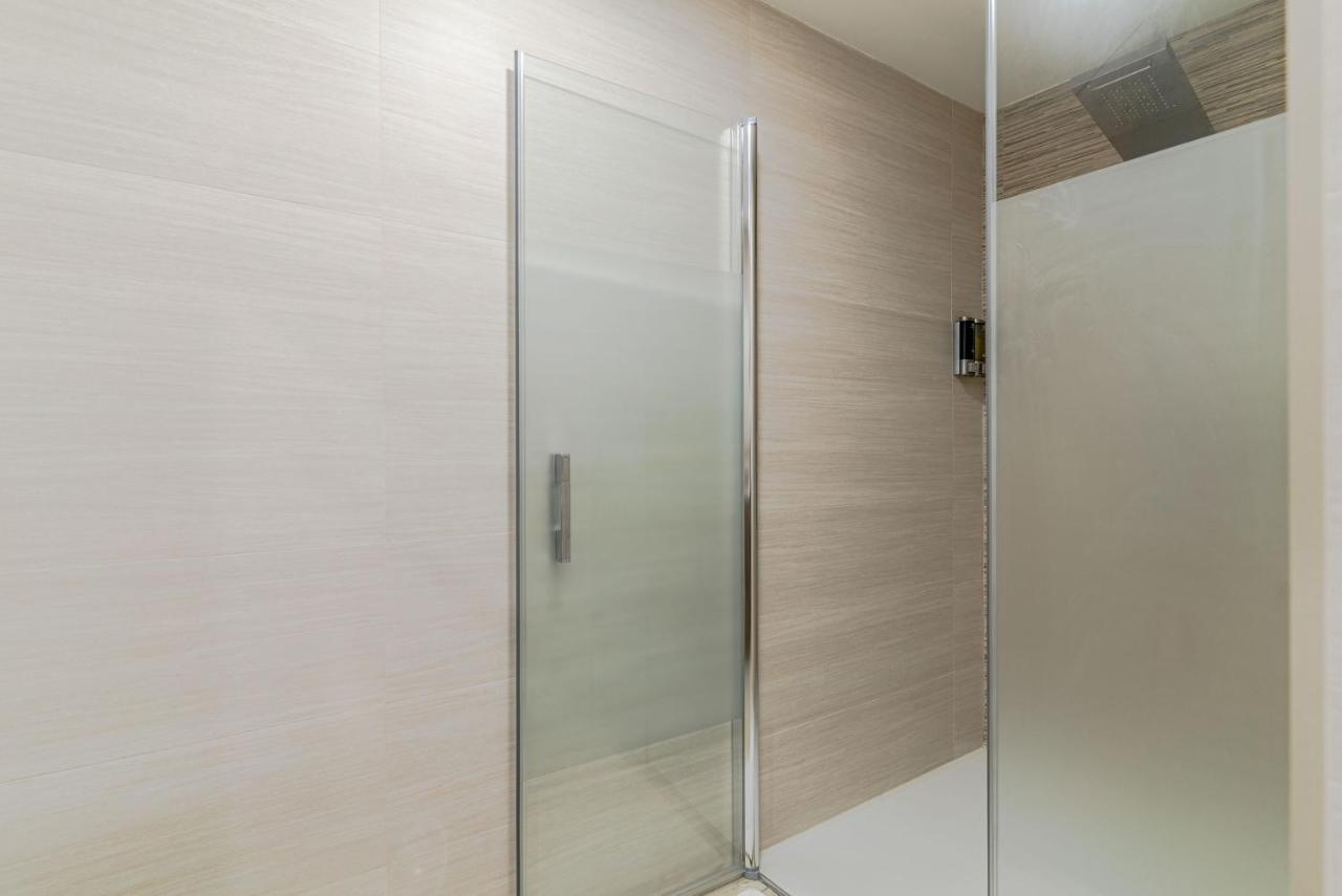 Apartamento Bazán Granada Esterno foto